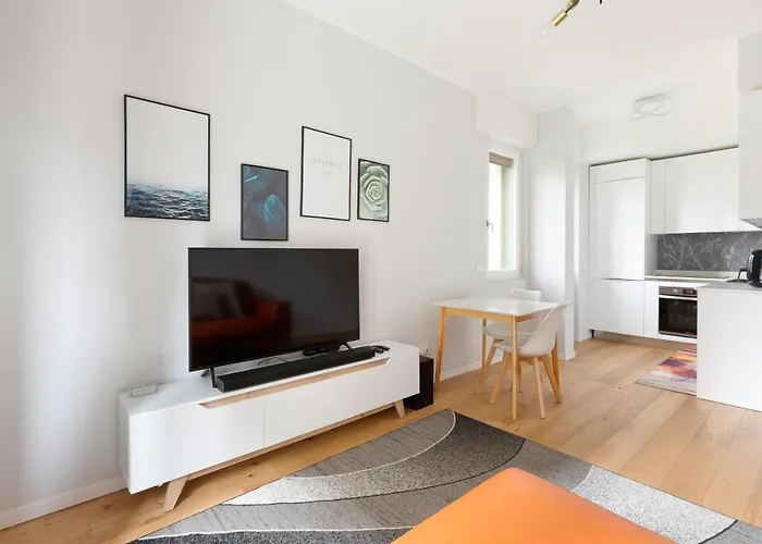 Apartment Guesthost - Cimiano M2 Balcony