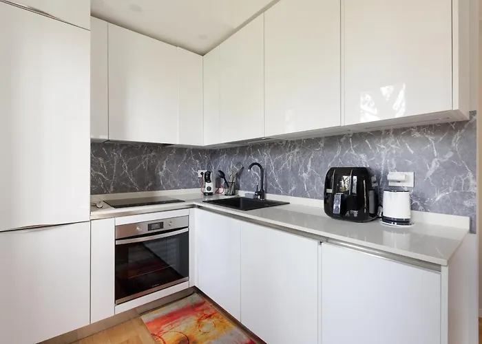 Guesthost - Cimiano M2 Balcony * Mailand