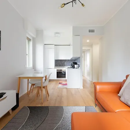 Guesthost - Cimiano M2 Balcony شقة *